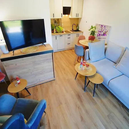 Comfortable With A Terrace,