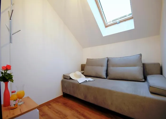 Comfortable With A Terrace, * Mielenko